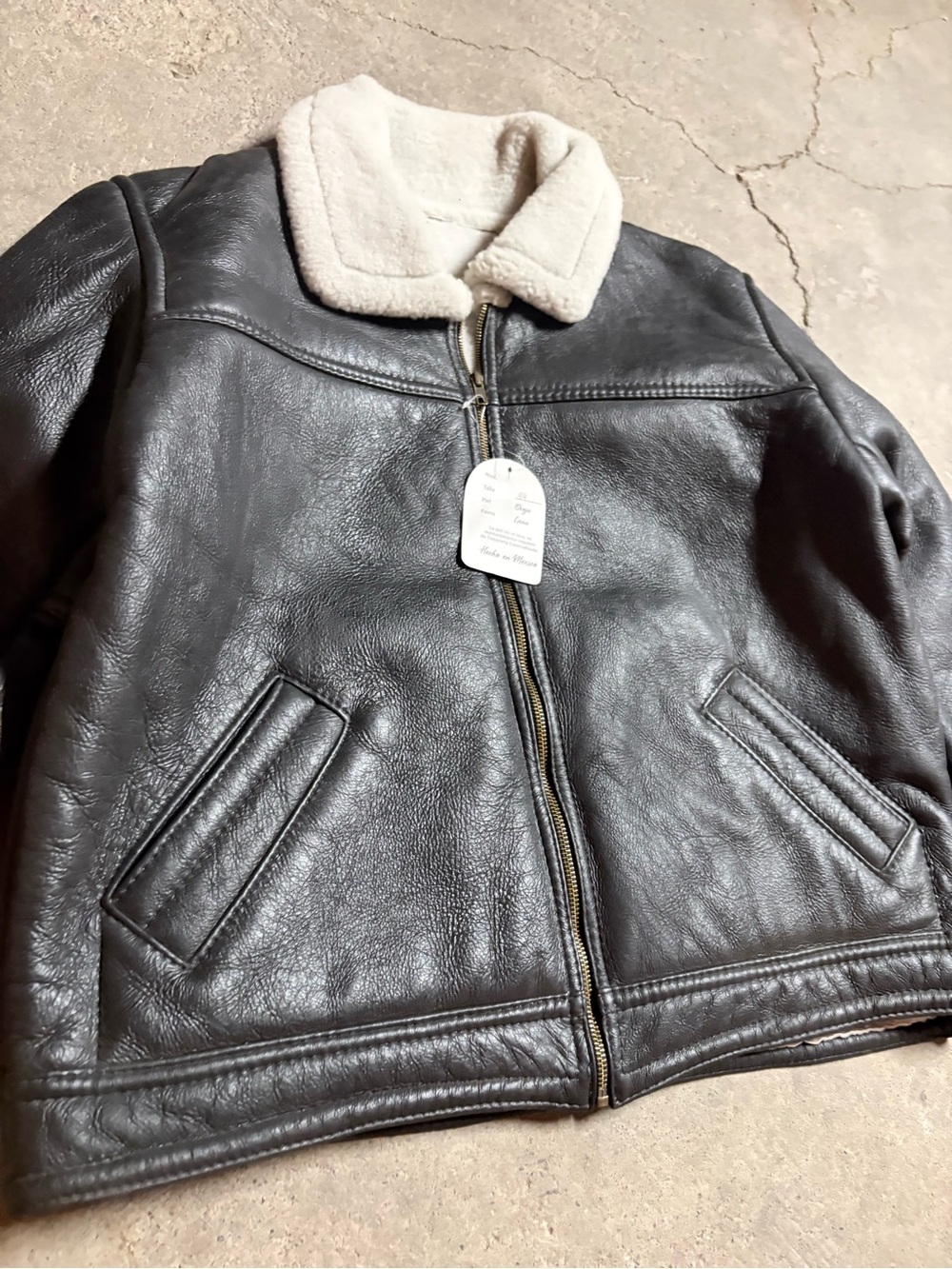 Exclusive sheep men’s black leather shearling - lined zip bomber jacket size 44 - Picture 3 of 13
